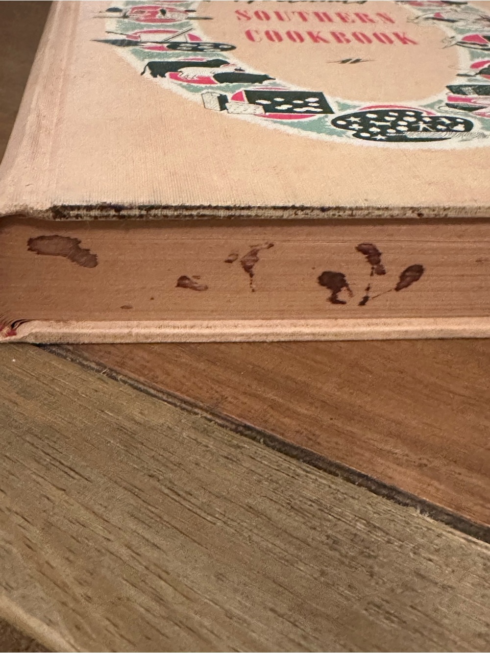Vintage First Edition Cookbook - Picture 2 of 8